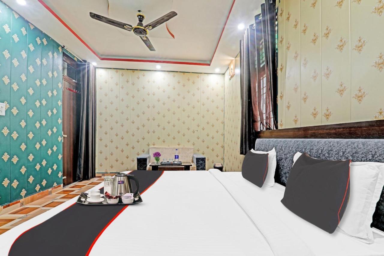 Capital O Sl Galxy Hotel Kanpur Exterior photo